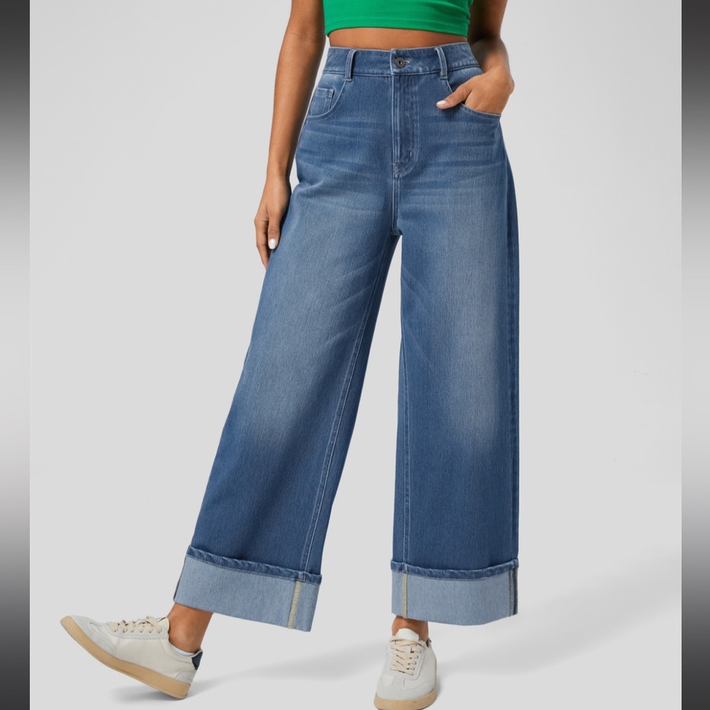 Halara Flex High Waisted Rolled Hem Wide Leg Washed Stretchy Jean - Large